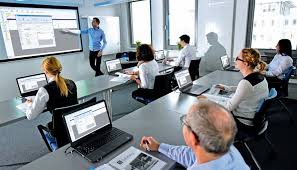 Materialwirtschaft Bestandsführung/Materialverfügbarkeit/Disposition Wichtige Programme und Auswertungen/Listen für das Tagesgeschäft Ermittlung der Bestandsverfügbarkeit (nach Teil, nach Termin, nach Lager) Berechnungsweise und Darstellung (in Programmen und Listen) Aufträge/Bestellungen eines Projektes (Voraussetzungen)